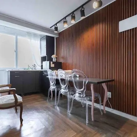 Private Apartment In Center Of Seoul